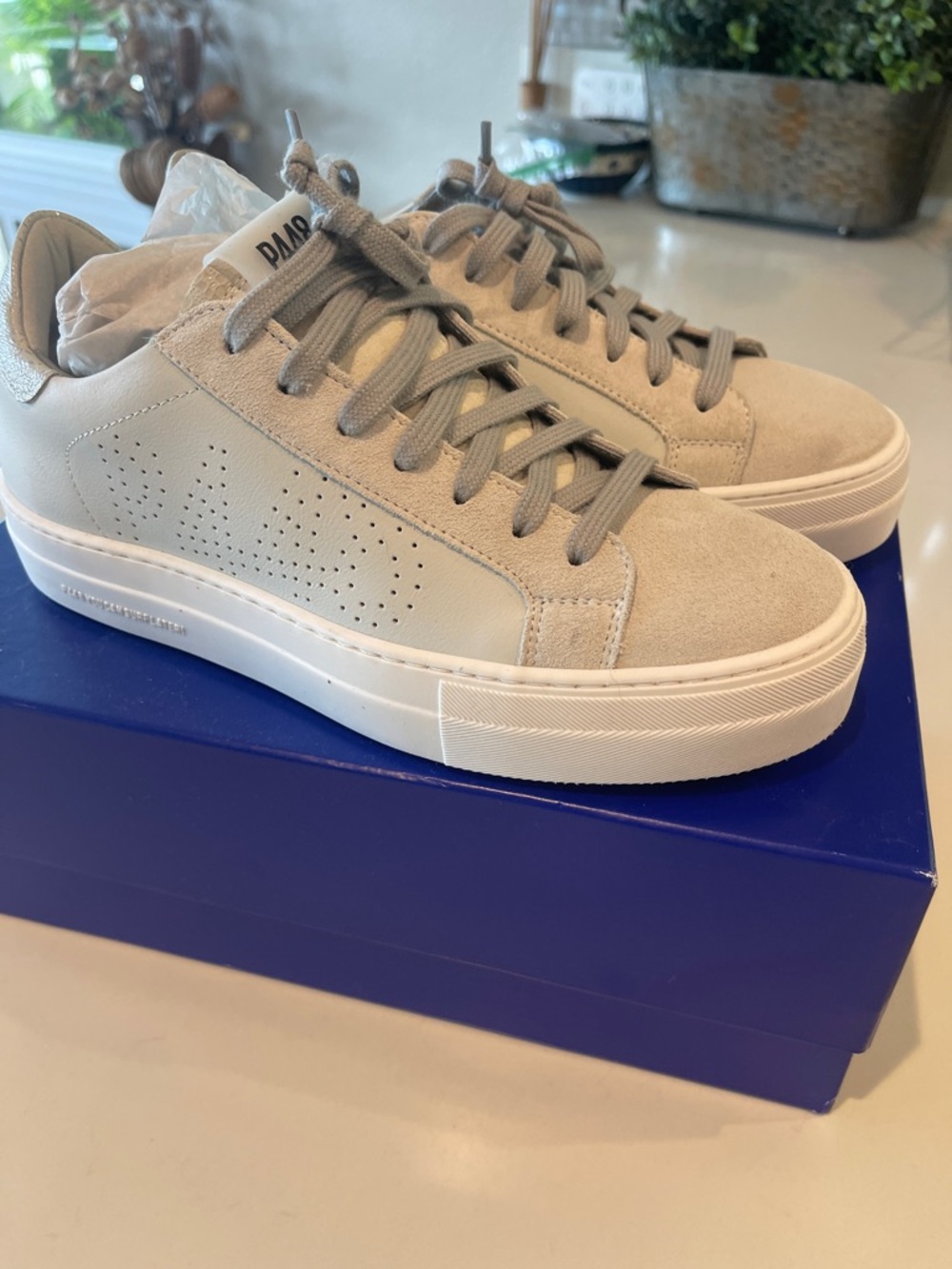 P448 Low-Top Sneakers in Light Beige and White